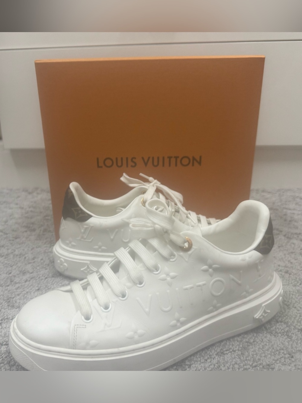 Louis Vuitton White Leather Monogram Low-Top Sneakers with Brown Heel Tab
